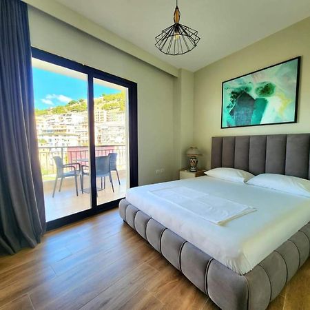 Flori Apartments Sarandë Exterior foto