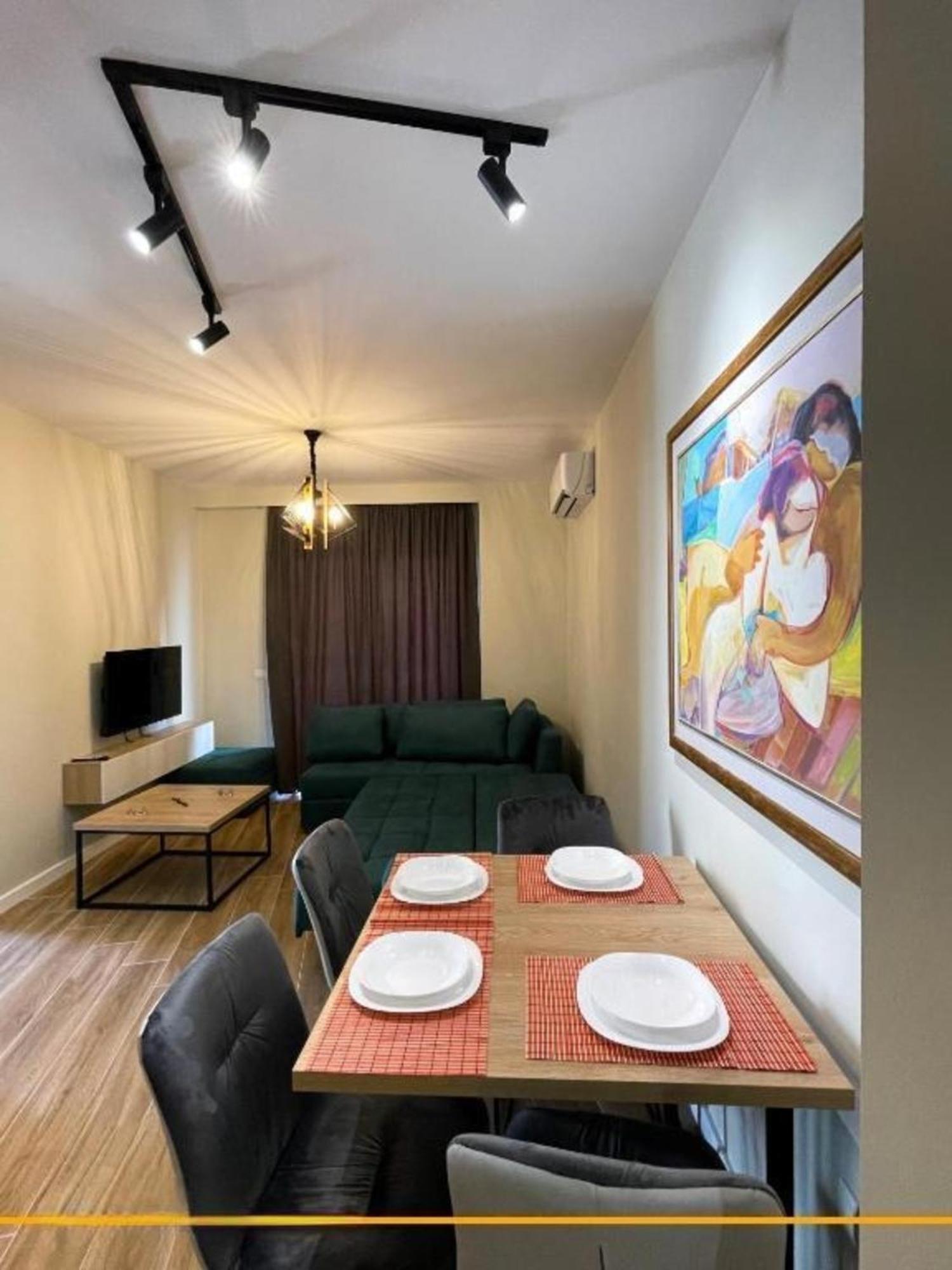 Flori Apartments Sarandë Exterior foto
