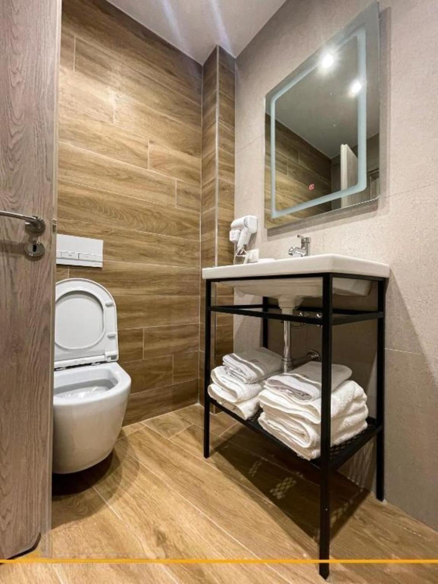 Flori Apartments Sarandë Quarto foto